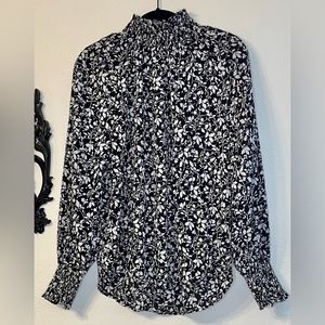 Black and White Loft Floral Long Sleeve Blouse EUC